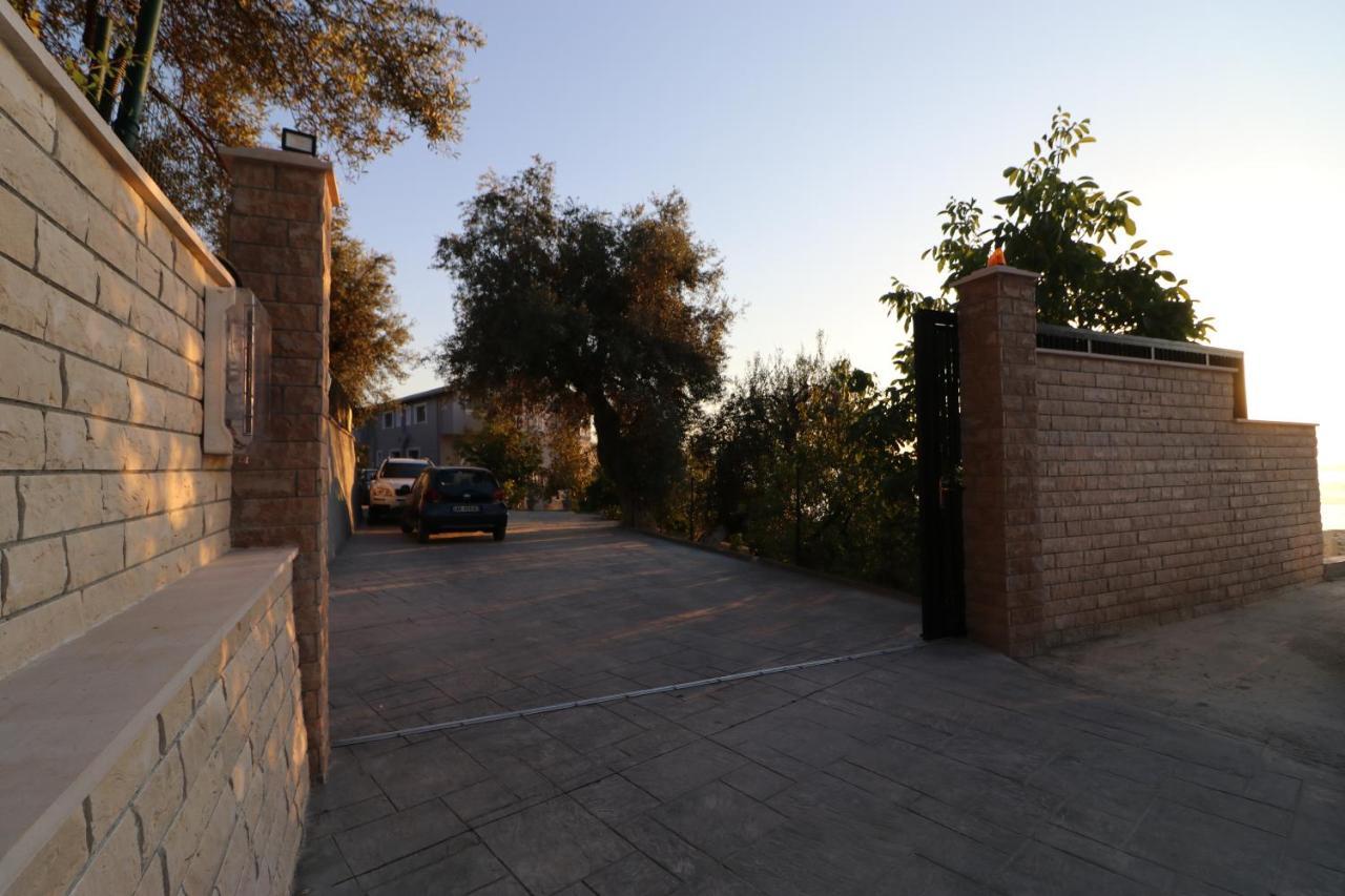Vila Elarad Vlorë 외부 사진