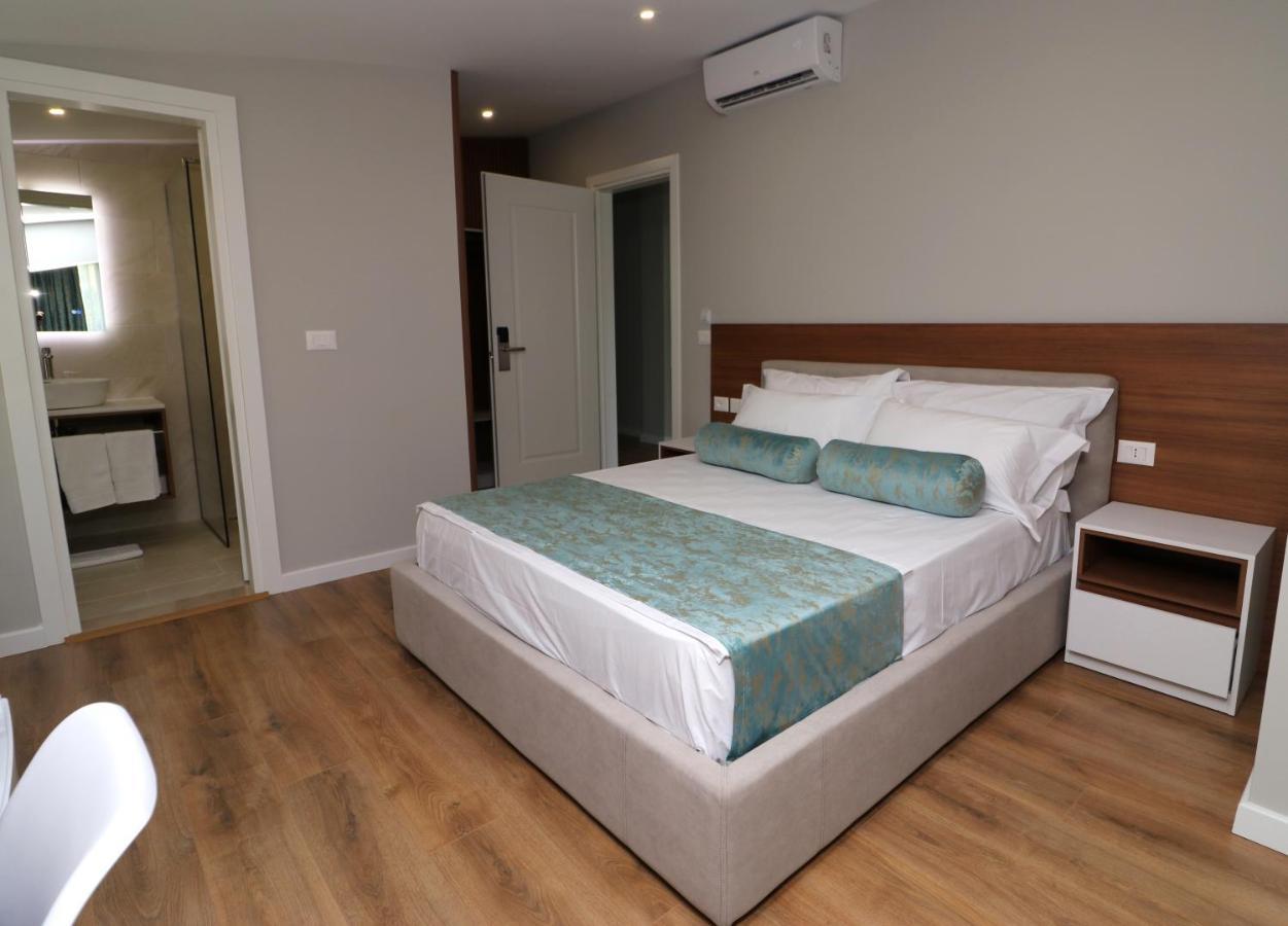 Vila Elarad Vlorë 외부 사진